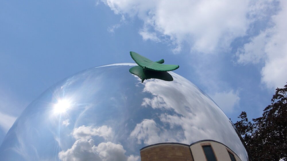 吊裝完成近照-1