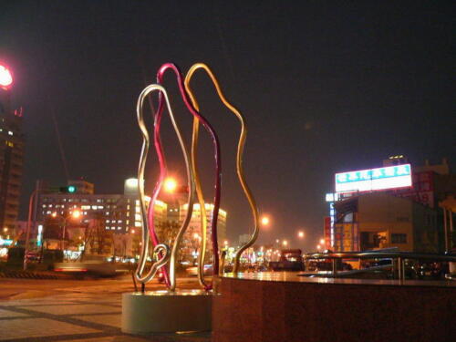 嘉義台銀嘉北公共藝術夜景